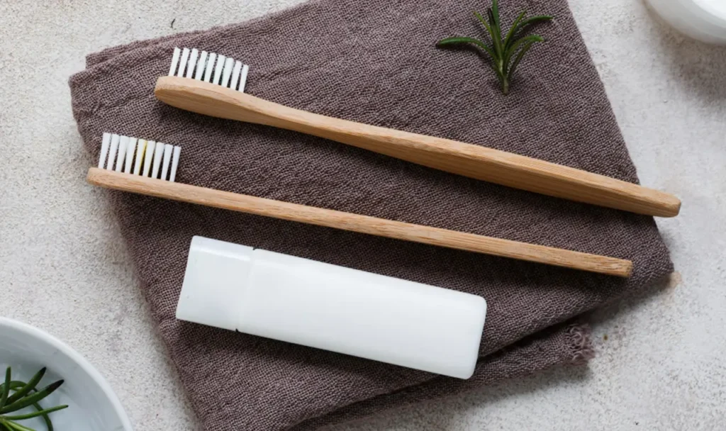 Come disinfettare gli spazzolini da denti: ecco i cinque trucchetti