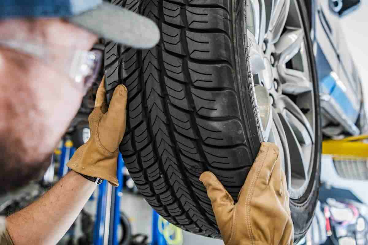 Marcature pneumatici: come imparare a riconoscerle ed evitarsi grosse sanzioni