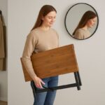 Masa de balcon care se transformă într -o consolă de intrare: mobilierul inteligent care vă economisește spațiu (și stil)