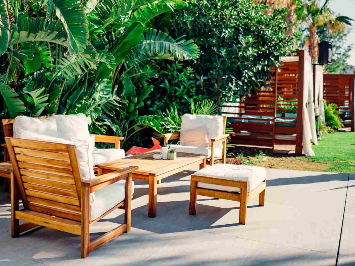 Mobilier de grădină Rezistent la vreme rea: cele mai bune materiale pentru o exterior mereu perfectă
