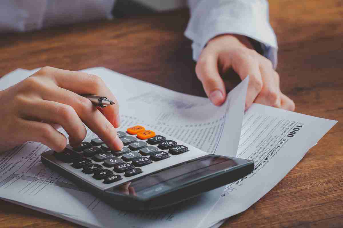 Dall'IMU allo smaltimento, tutto ciò che paghi entro 30 giorni: ecco i dettagli