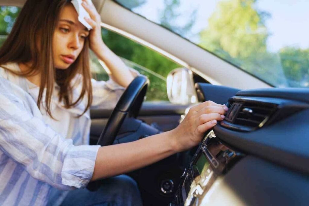 Addio auto rovente in estate: spendi 17€ e sarà sempre fresca