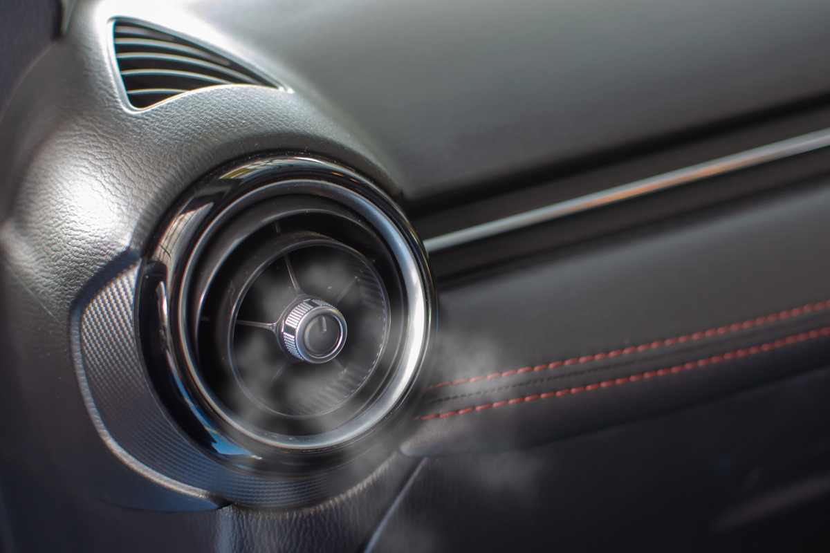 Perché l’aria fresca in auto non va: come risolvere un problema comune