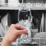 Gli occhiali opachi come i ristoranti brillano in 10 secondi con due prodotti euro. L’hai sempre avuto a casa