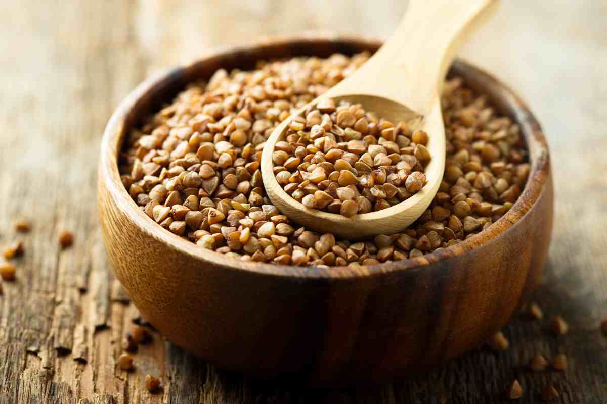 Il superfood che rivoluziona la tua dieta sembra grano, ma fa miracolo: scopri il potere nascosto del grano saraceno