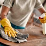 Un segno di occhiali sul legno, fai questa compressione e addio aroni per sempre: è una promessa