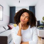 O eroare de mobilier este suficientă pentru a vă face să arătați mai mic: iată cele 5 care trebuie evitate