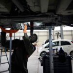 Auto cinesi, oscuro segreto svelato: la scoperta del meccanico