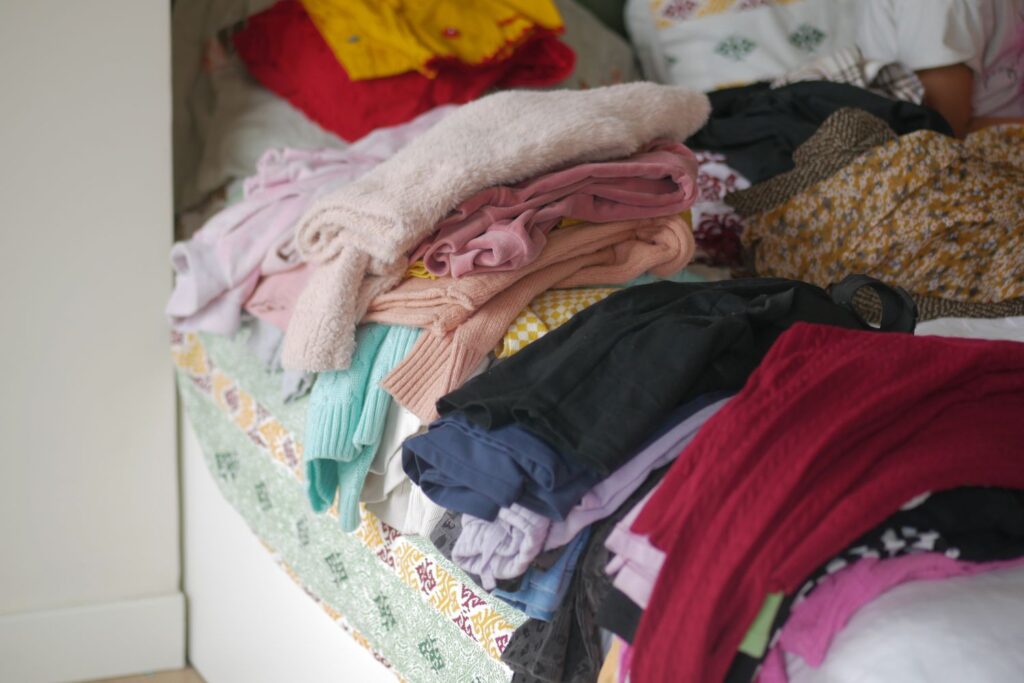 Declutter autunnale: le aree della casa che voglio rilasciare alla fine dell’estate e perché